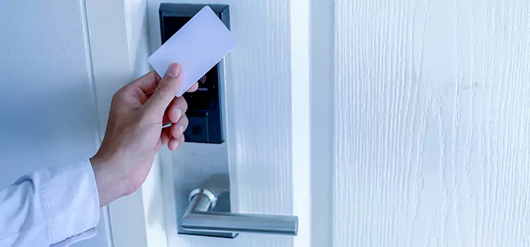 Why Choose Us for Your Keycard Lock Installation in Evanston, IL?
