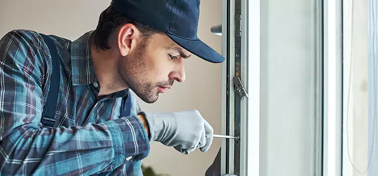 Emergency Response for Latch Issues Evanston